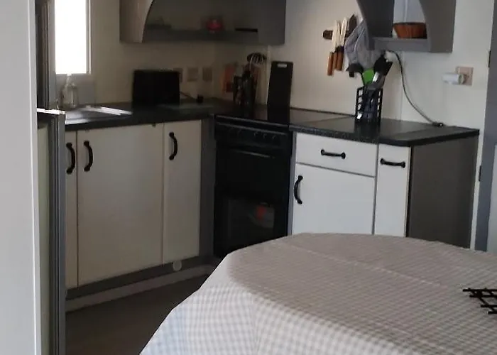مكان تخييم Mobil-Home 4 Pers Avec Terrasse - Lac & Ocean A Hourtin